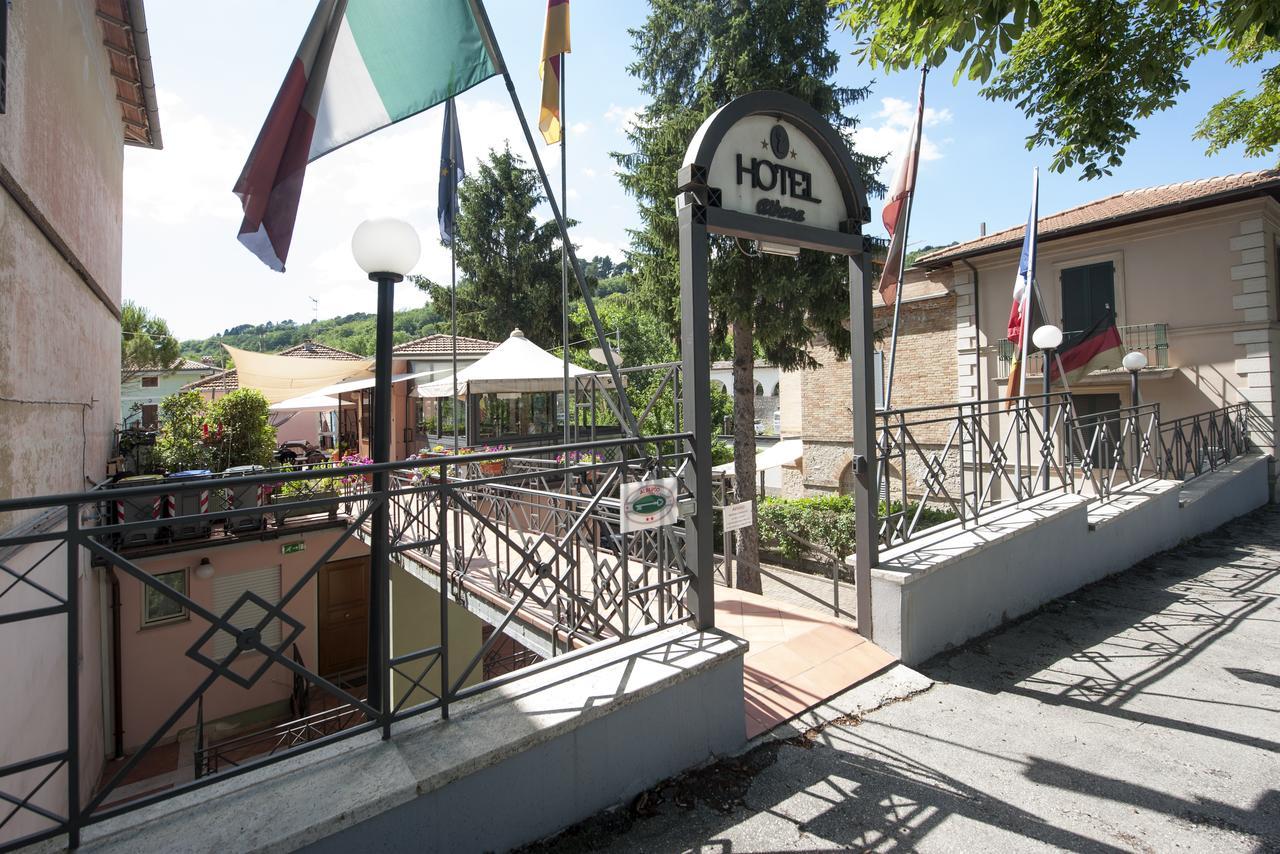 Hotel Athena Spoleto Exterior photo