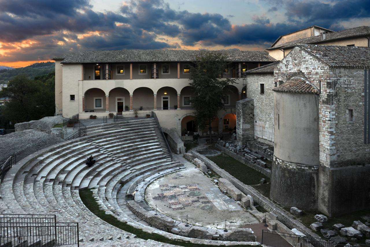 Hotel Athena Spoleto Exterior photo