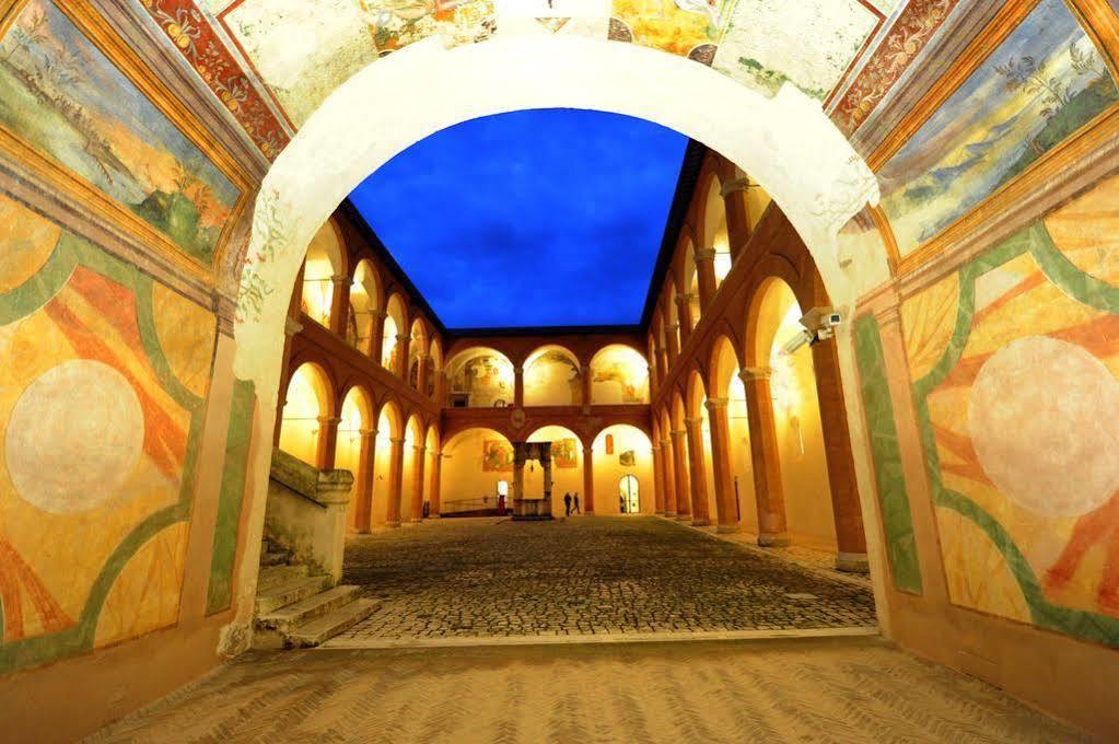 Hotel Athena Spoleto Exterior photo